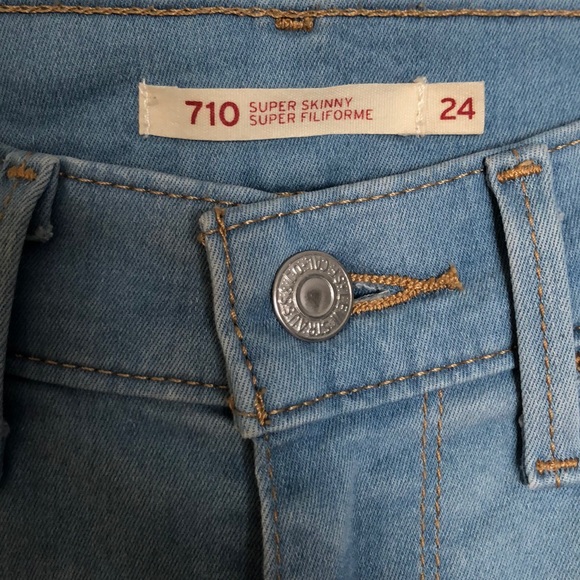 Levi’s 710 Super Skinny Jeans - Picture 3 of 8